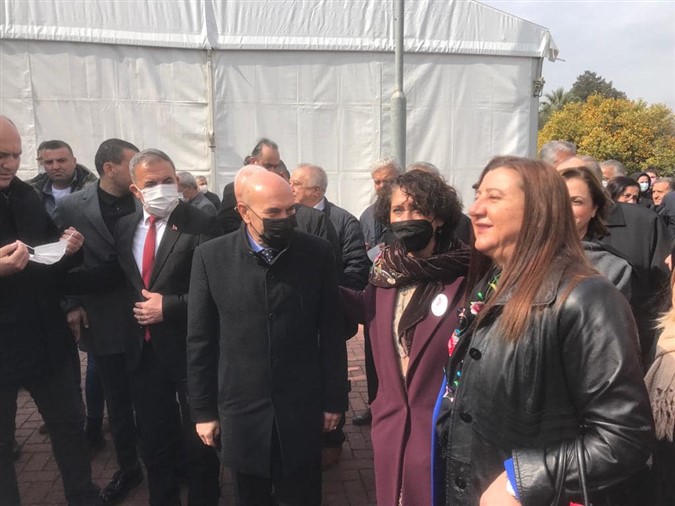 Başkan ÖZYOL,İzmir Büyükşehir Belediyesinin düzenlediği Toplumsal Cinsiyet Eşitliği Zirvesine katıldı.
