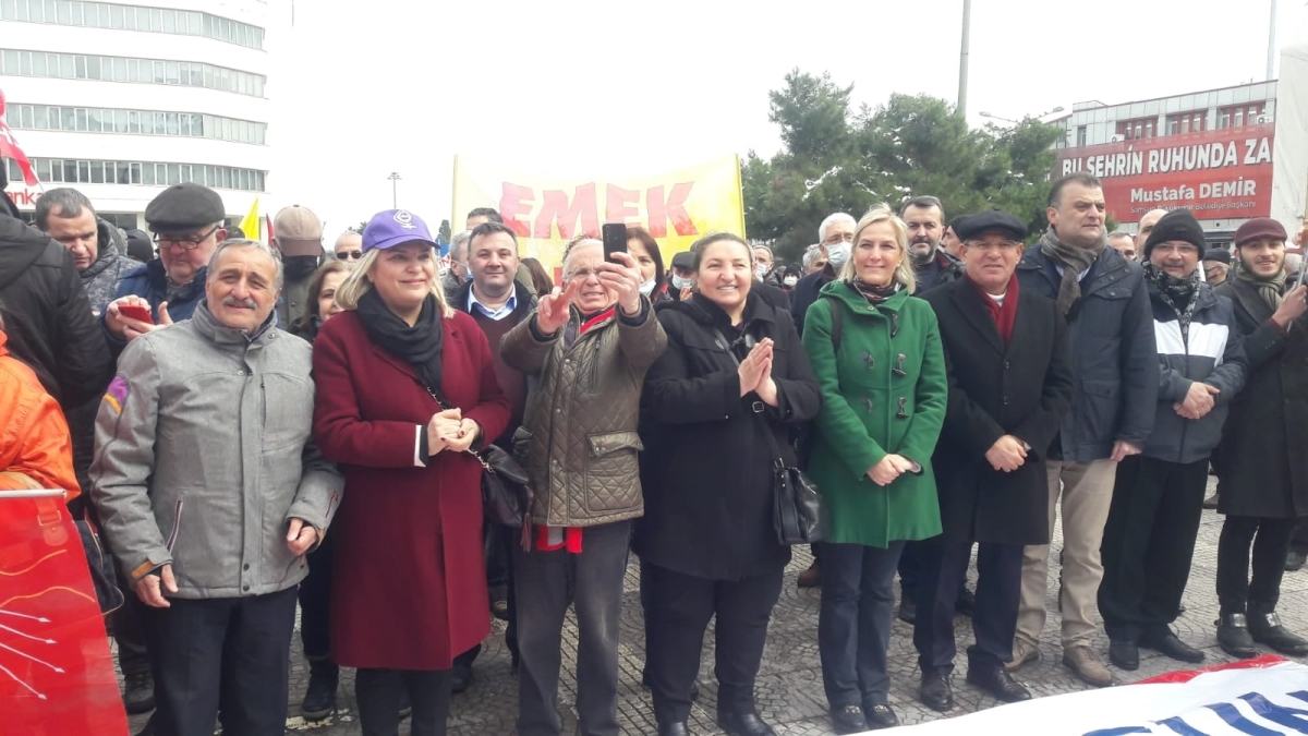 KESK'in bölge mitingi Samsun'da yapıldı