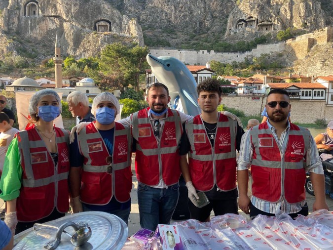 CHP İl Teşkilatı Aşure İkramında Bulundu