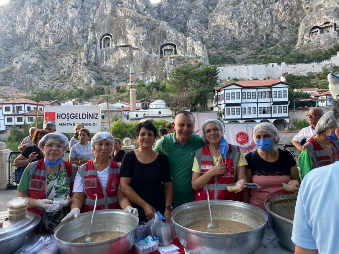 CHP İl Teşkilatı Aşure İkramında Bulundu