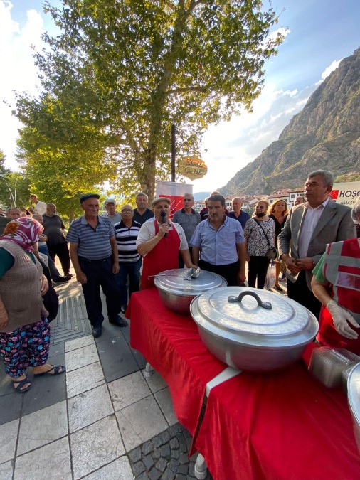 CHP İl Teşkilatı Aşure İkramında Bulundu