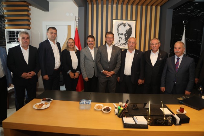 Ekrem İmamoğlu'na Atakum'da sevgi seli!