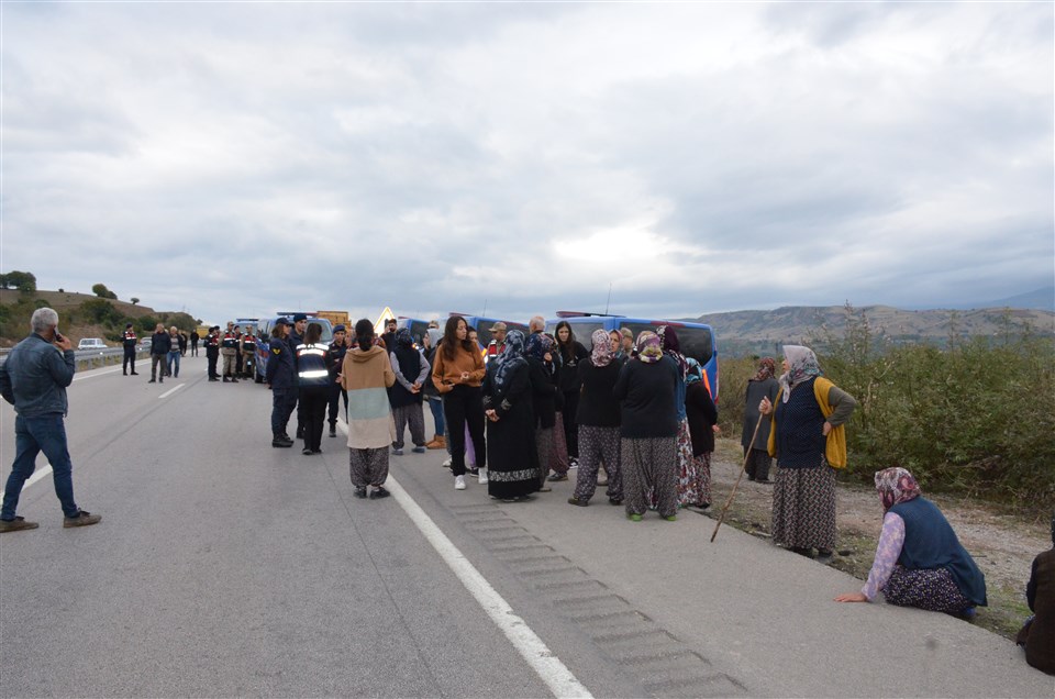 Taşova’da Büyük Kargaşa..! Güvenlik Güçleri İle Köy Halkını Karşı Karşıya Getirdiler