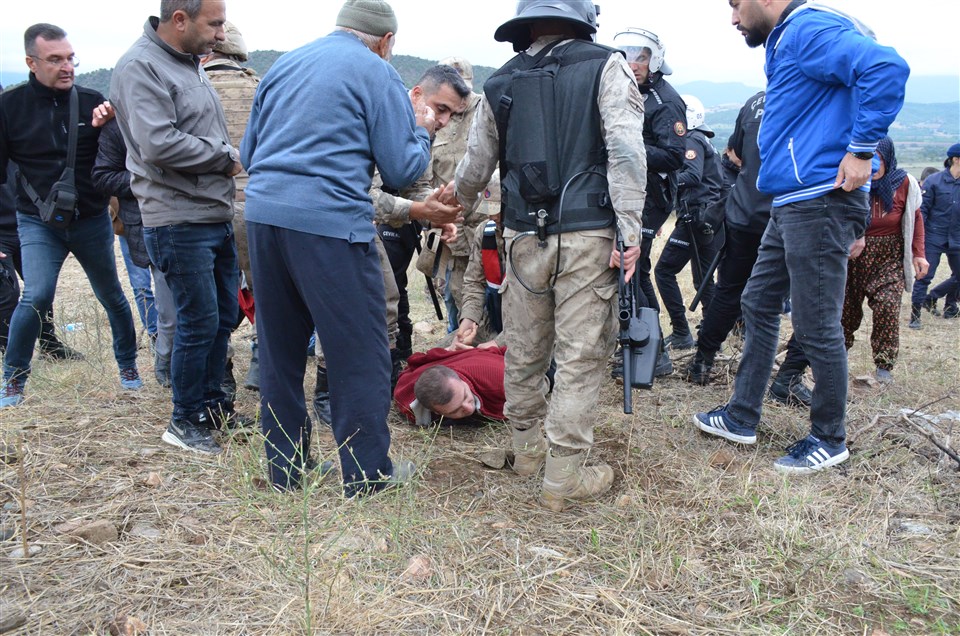 Taşova’da Büyük Kargaşa..! Güvenlik Güçleri İle Köy Halkını Karşı Karşıya Getirdiler