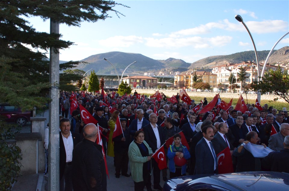 Amasya’da Cumhuriyet Yürüyüşü