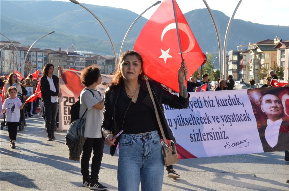 Amasya’da Cumhuriyet Yürüyüşü