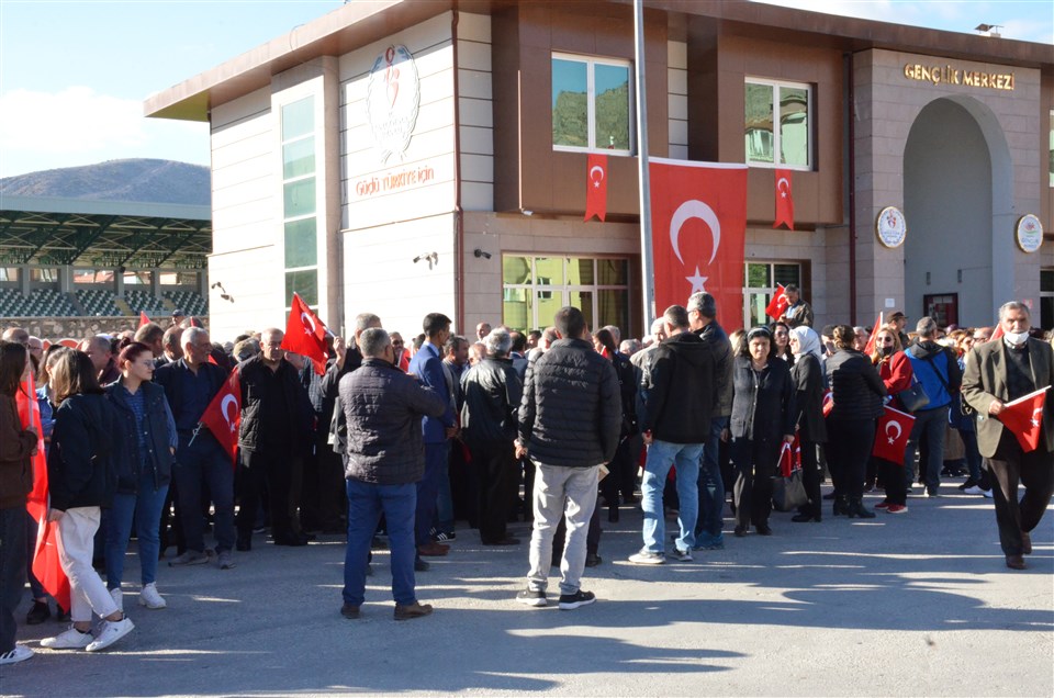 Amasya’da Cumhuriyet Yürüyüşü