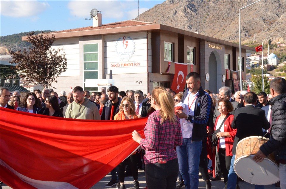 Amasya’da Cumhuriyet Yürüyüşü