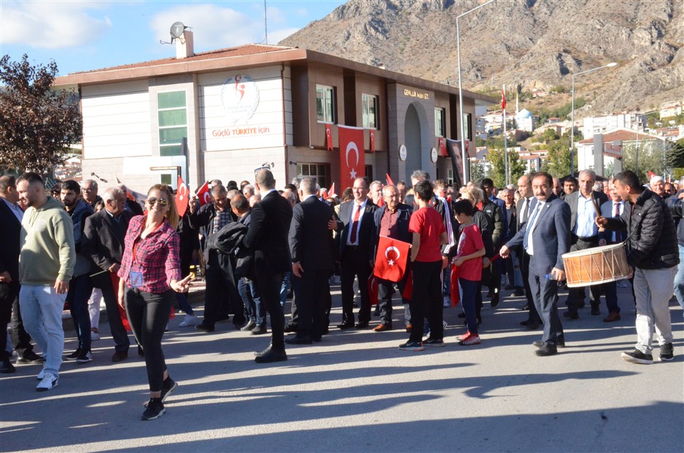 Amasya’da Cumhuriyet Yürüyüşü
