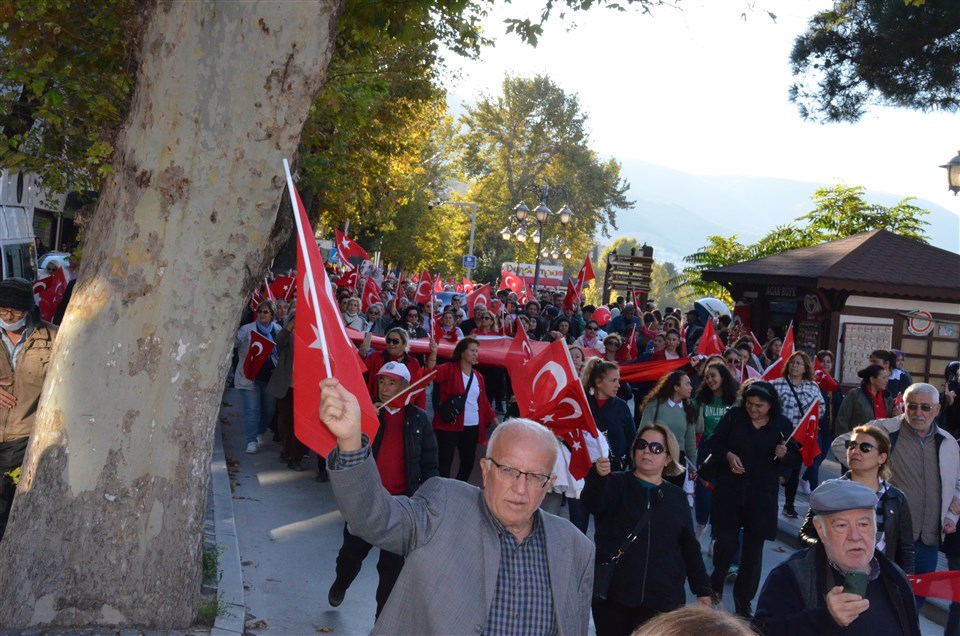 Amasya’da Cumhuriyet Yürüyüşü