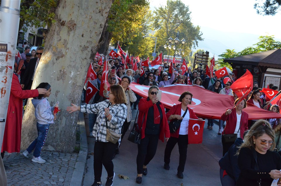 Amasya’da Cumhuriyet Yürüyüşü