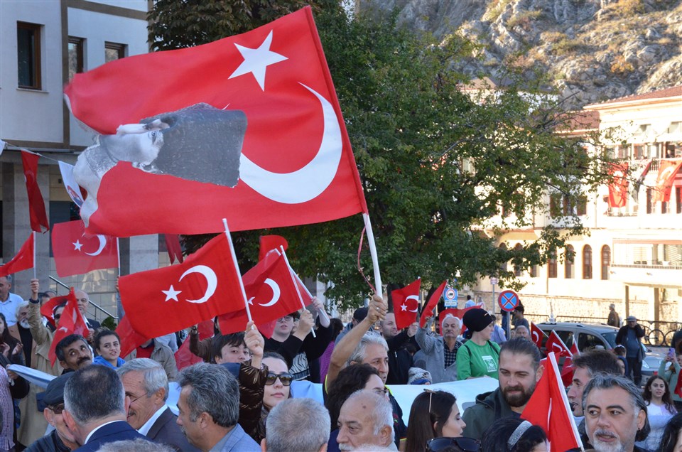 Amasya’da Cumhuriyet Yürüyüşü