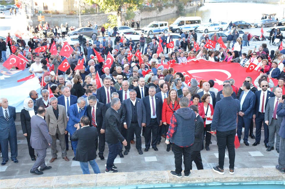 Amasya’da Cumhuriyet Yürüyüşü