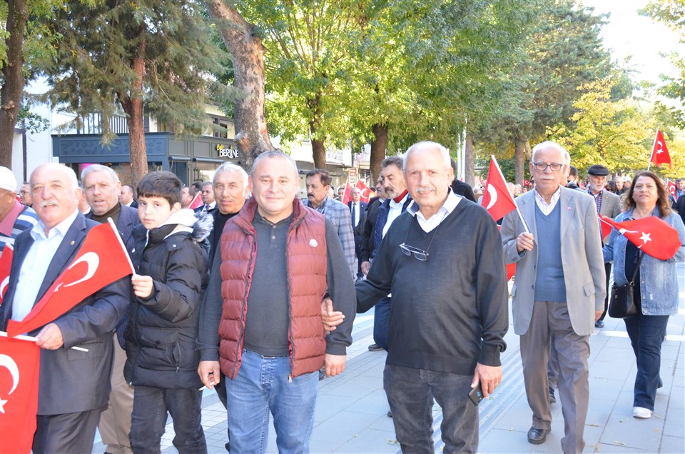 Amasya’da Cumhuriyet Yürüyüşü