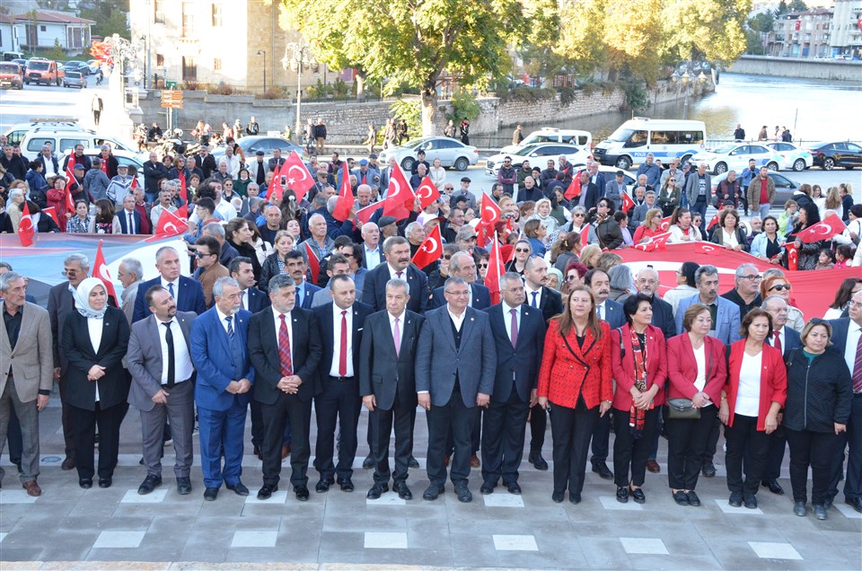 Amasya’da Cumhuriyet Yürüyüşü