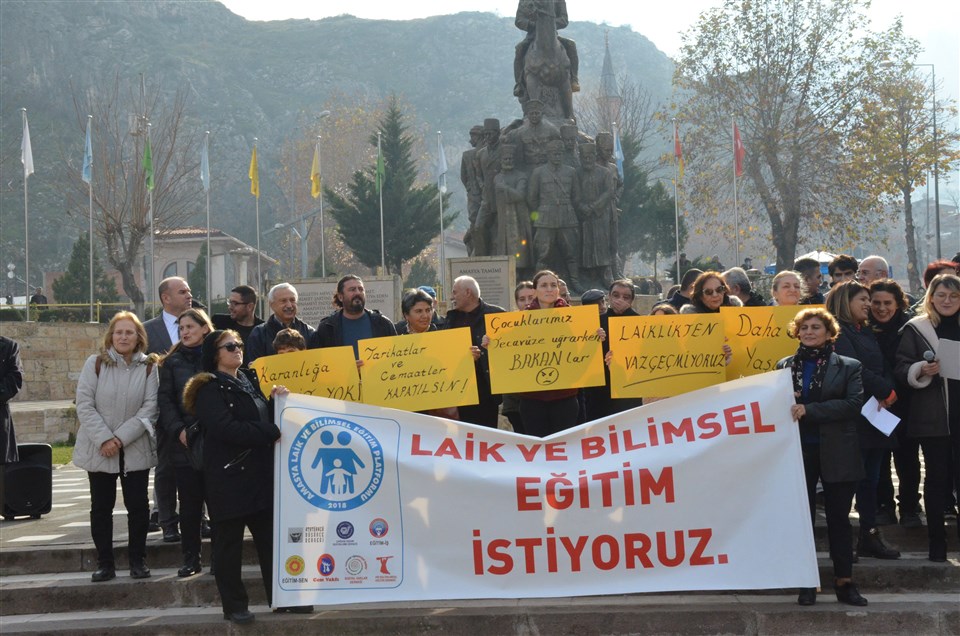 Çocuk İstismarı Suçtur Aklanamaz