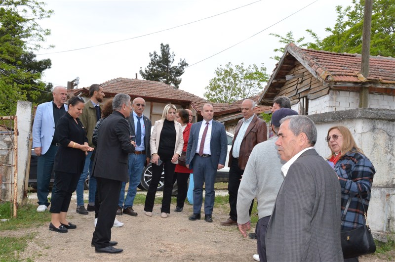 Kendisine Oy Toplar Gibi Çalıştı