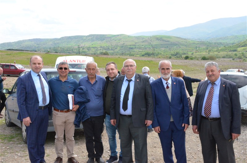 Kendisine Oy Toplar Gibi Çalıştı