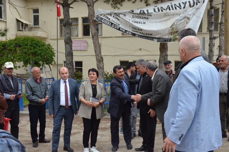 Kendisine Oy Toplar Gibi Çalıştı
