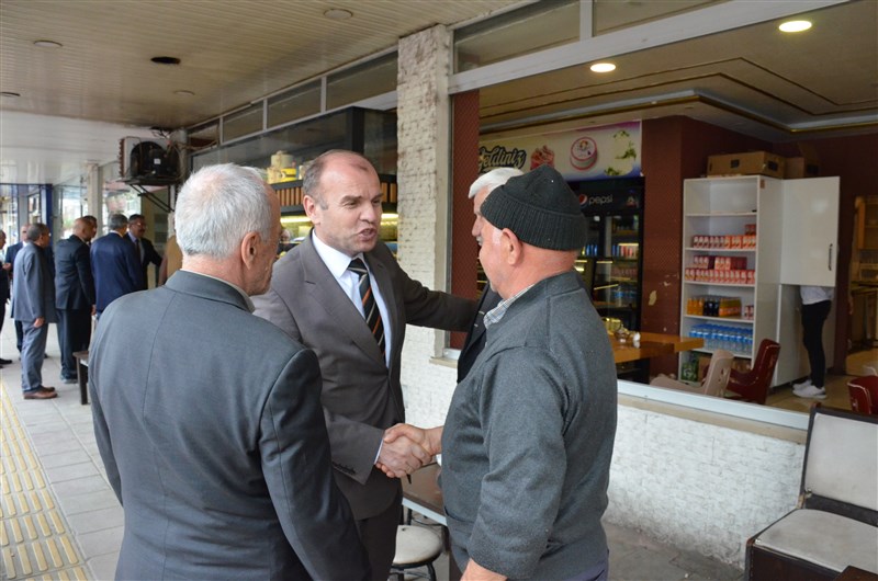 Kendisine Oy Toplar Gibi Çalıştı