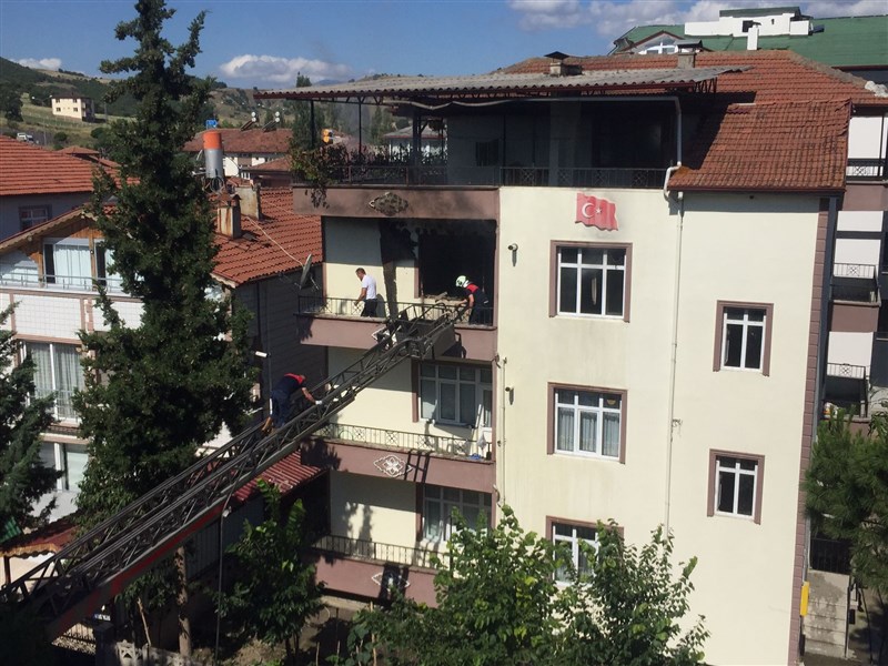 Taşova’da Yangın Yürekleri Ağıza Getirdi.