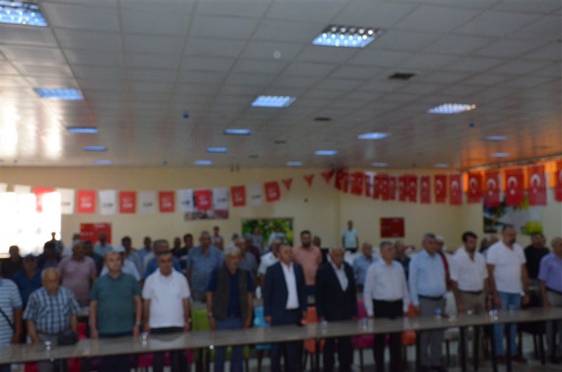 CHP Göynücek İlçe Kongresi'nde Ercan Karamelek Başkan Seçildi.