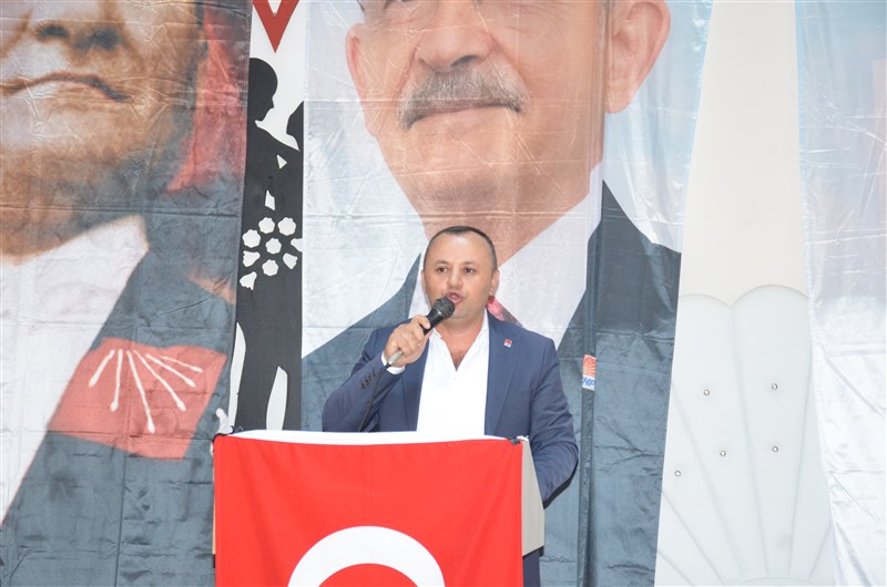 CHP Göynücek İlçe Kongresi'nde Ercan Karamelek Başkan Seçildi.