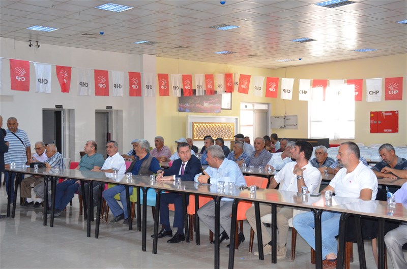 CHP Göynücek İlçe Kongresi'nde Ercan Karamelek Başkan Seçildi.