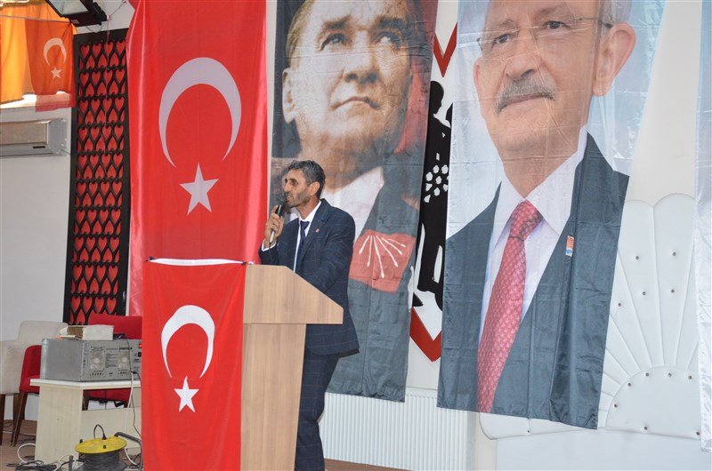 CHP Göynücek İlçe Kongresi'nde Ercan Karamelek Başkan Seçildi.
