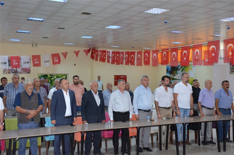 CHP Göynücek İlçe Kongresi'nde Ercan Karamelek Başkan Seçildi.
