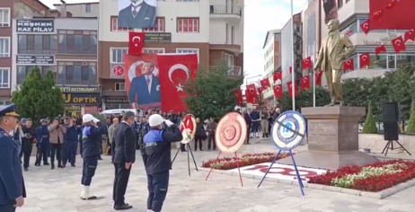 Saat 9’u 5 Geçe Türkiye’de Hayat Durdu