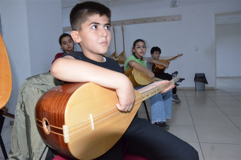 Taşova'da Yeni Aşık Veyseller Yetişiyor