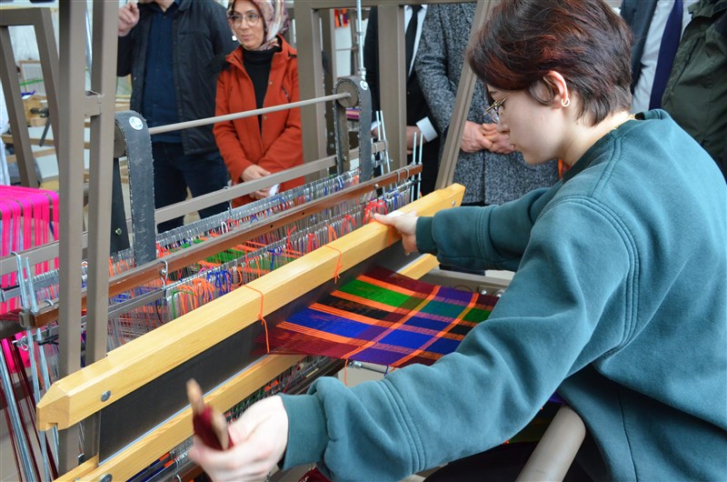 Cecim Sanatı Taşova’da Hayat Buluyor