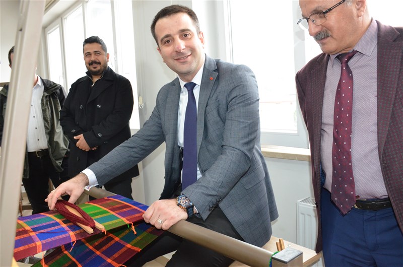 Cecim Sanatı Taşova’da Hayat Buluyor