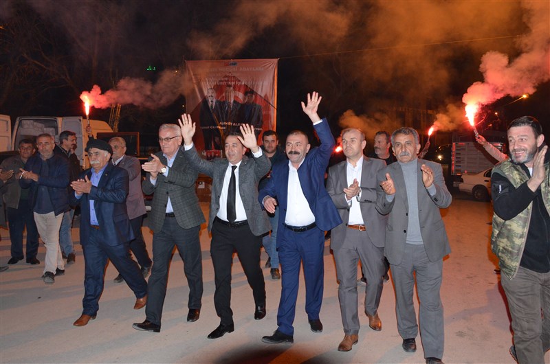 Uluköy’de CHP Heyetine Coşkulu Karşılama