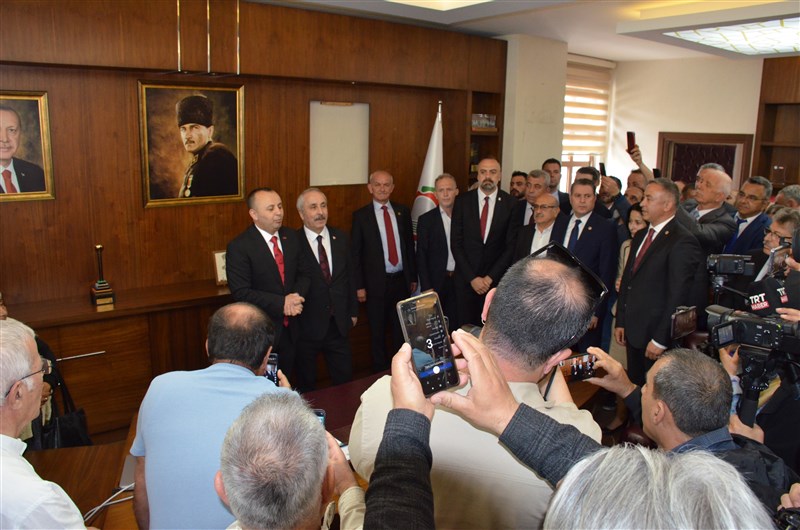 Amasya Belediye Başkanı Turgay Sevindi Makamına Yerleşti