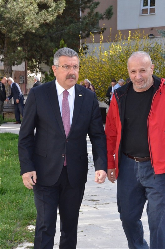 Efsane Başkan Alp Kargı ‘’Muazzam insanlara belediye başkanlığı yaptığım için çok şanslı ve gururluyum’’