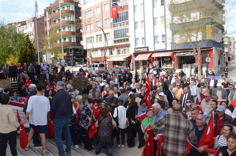 Efsane Başkan Alp Kargı ‘’Muazzam insanlara belediye başkanlığı yaptığım için çok şanslı ve gururluyum’’