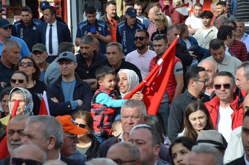 Efsane Başkan Alp Kargı ‘’Muazzam insanlara belediye başkanlığı yaptığım için çok şanslı ve gururluyum’’