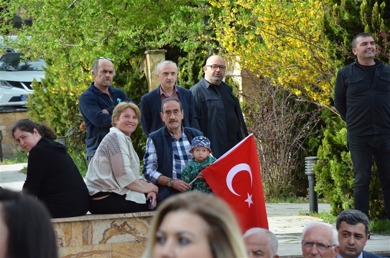 Efsane Başkan Alp Kargı ‘’Muazzam insanlara belediye başkanlığı yaptığım için çok şanslı ve gururluyum’’