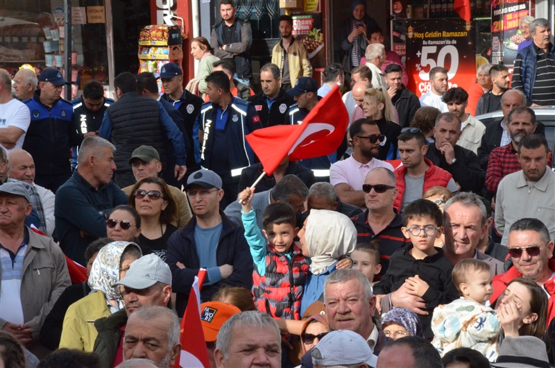 Efsane Başkan Alp Kargı ‘’Muazzam insanlara belediye başkanlığı yaptığım için çok şanslı ve gururluyum’’