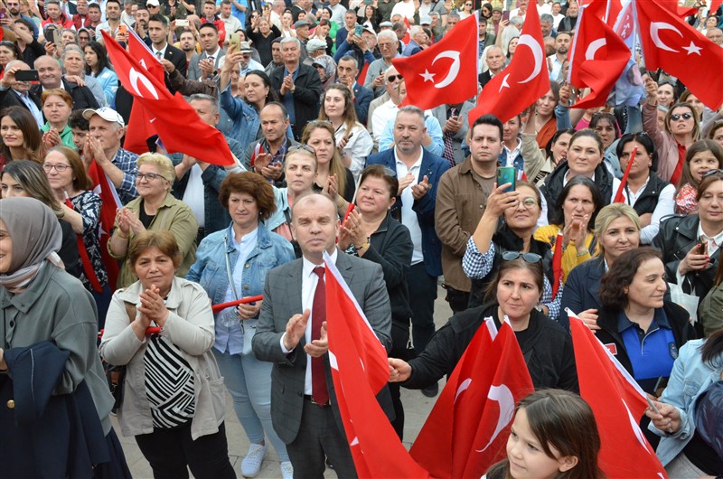 Efsane Başkan Alp Kargı ‘’Muazzam insanlara belediye başkanlığı yaptığım için çok şanslı ve gururluyum’’