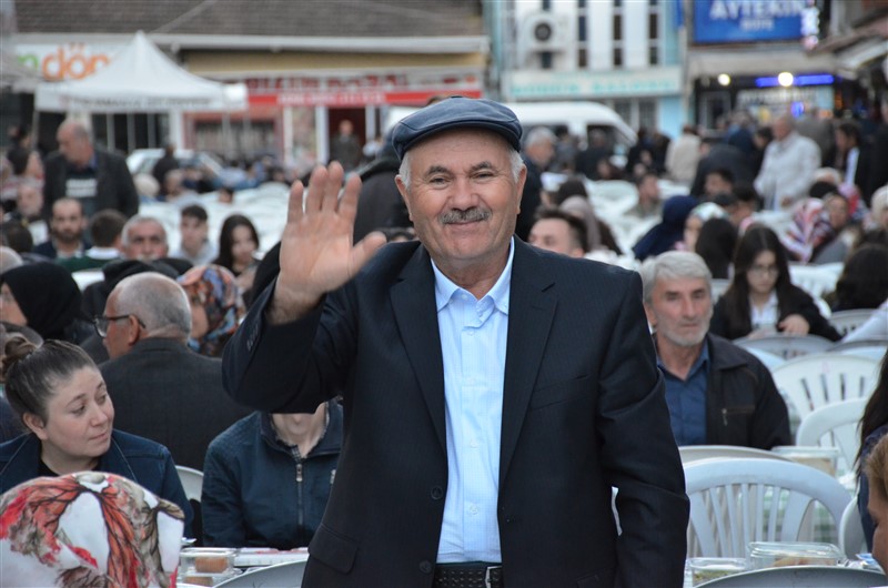 İFTAR PROGRAMINA BEŞ BİNDEN FAZLA VATANDAŞ KATILDI