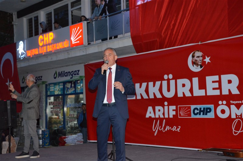 İFTAR PROGRAMINA BEŞ BİNDEN FAZLA VATANDAŞ KATILDI