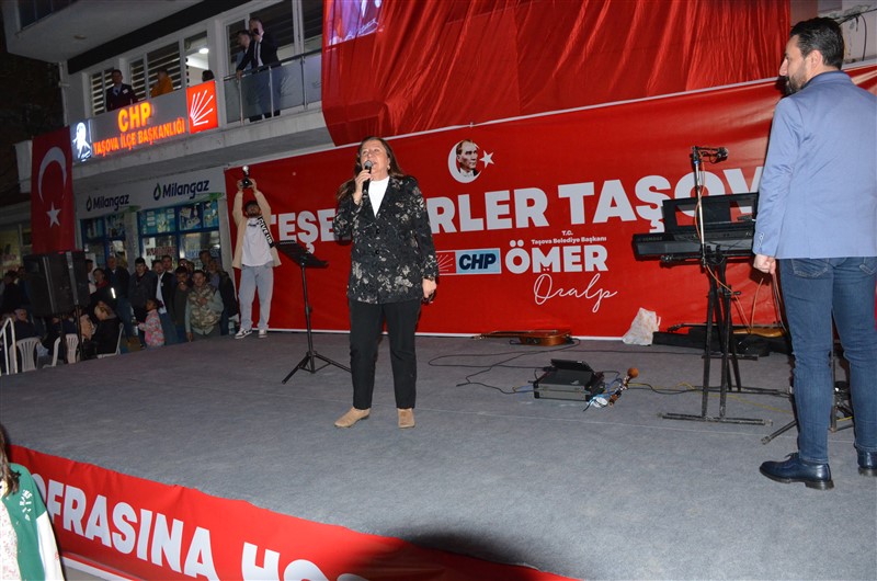 İFTAR PROGRAMINA BEŞ BİNDEN FAZLA VATANDAŞ KATILDI