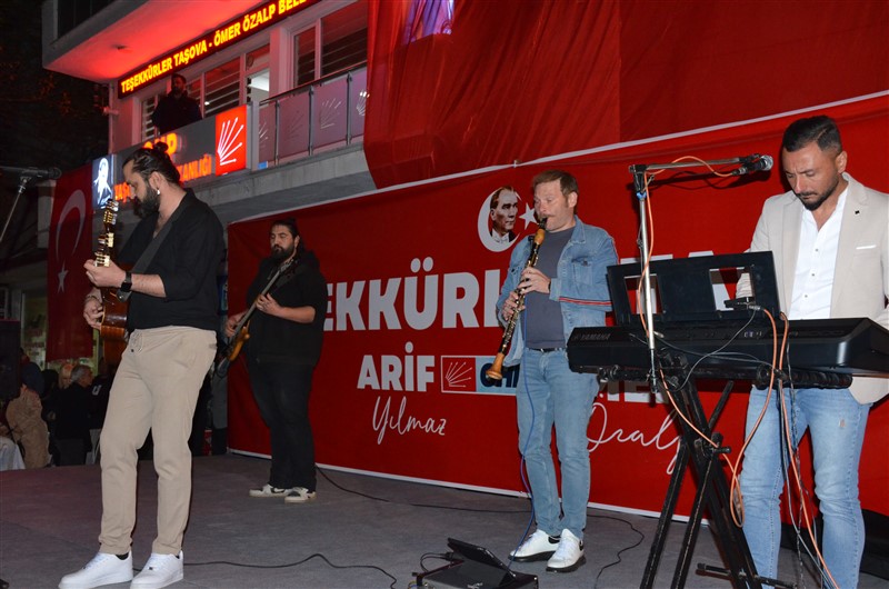 İFTAR PROGRAMINA BEŞ BİNDEN FAZLA VATANDAŞ KATILDI