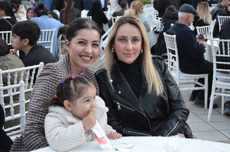 İFTAR PROGRAMINA BEŞ BİNDEN FAZLA VATANDAŞ KATILDI