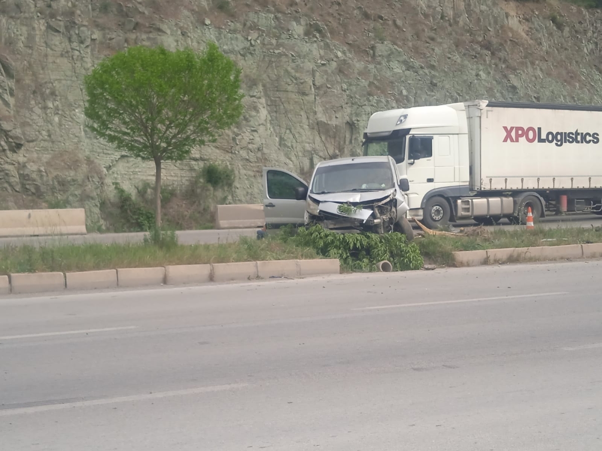 Cenazeye Giderken Kaza Yaptılar