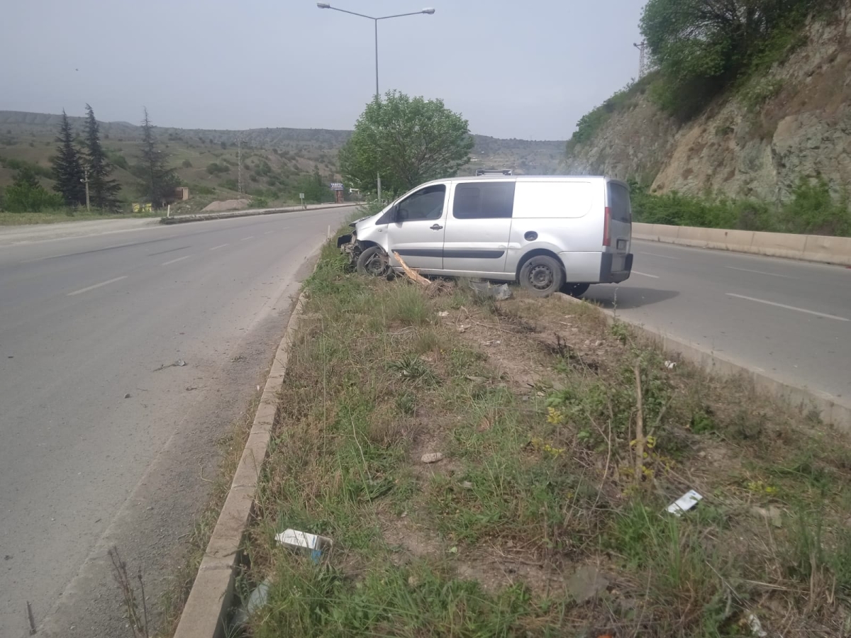 Cenazeye Giderken Kaza Yaptılar