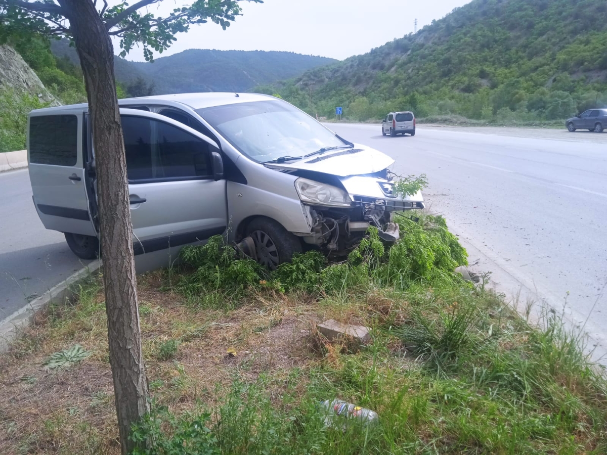 Cenazeye Giderken Kaza Yaptılar